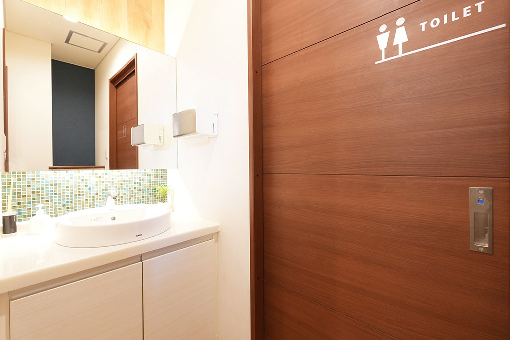 パウダールーム